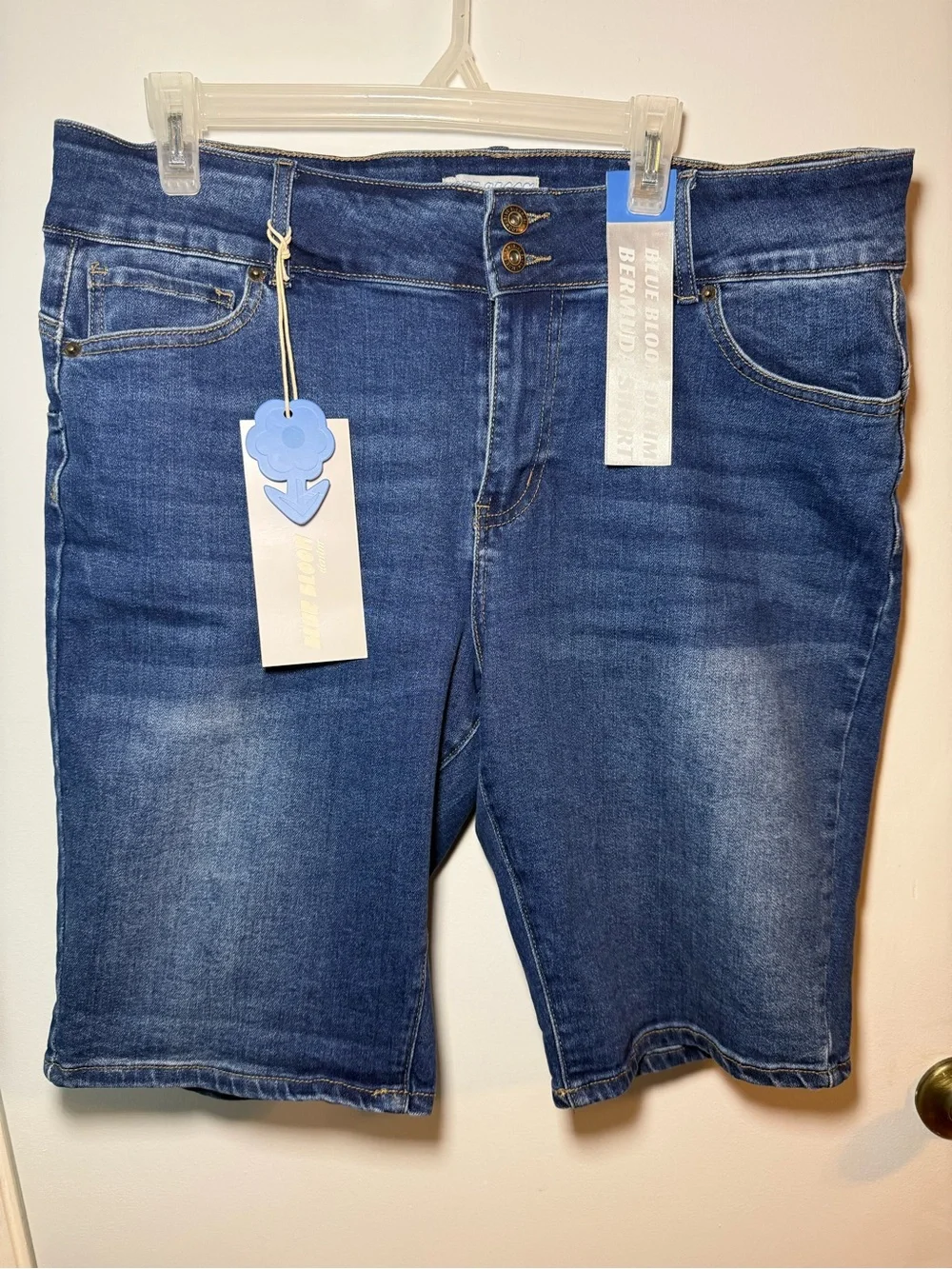 Blue Bloom Denim Bermuda Shorts — Size 16 New with tags!